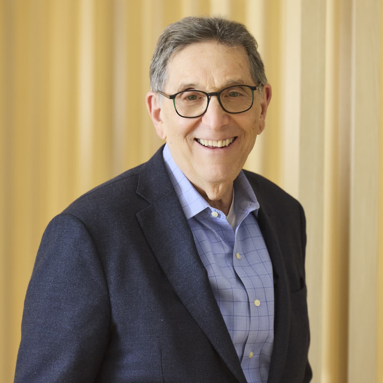 Dr. Steven Flier